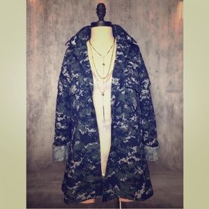 authentic pixelated navy camo jacket//.
